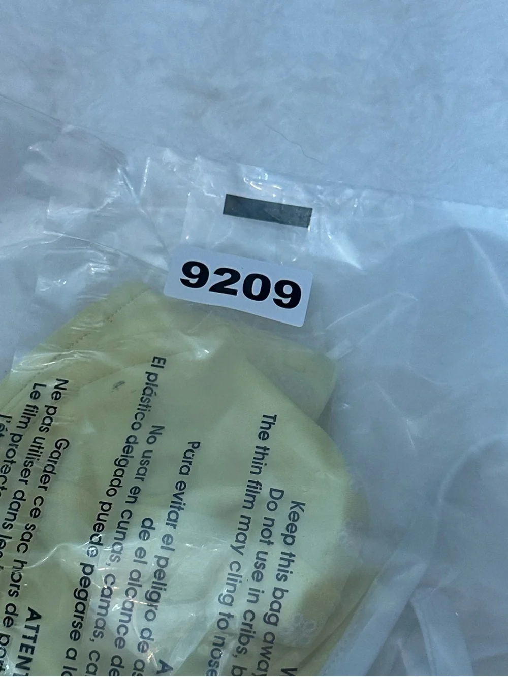 New! Frankie's Bikinis Popcorn Yellow Underwire Bikini Top Medium 39209